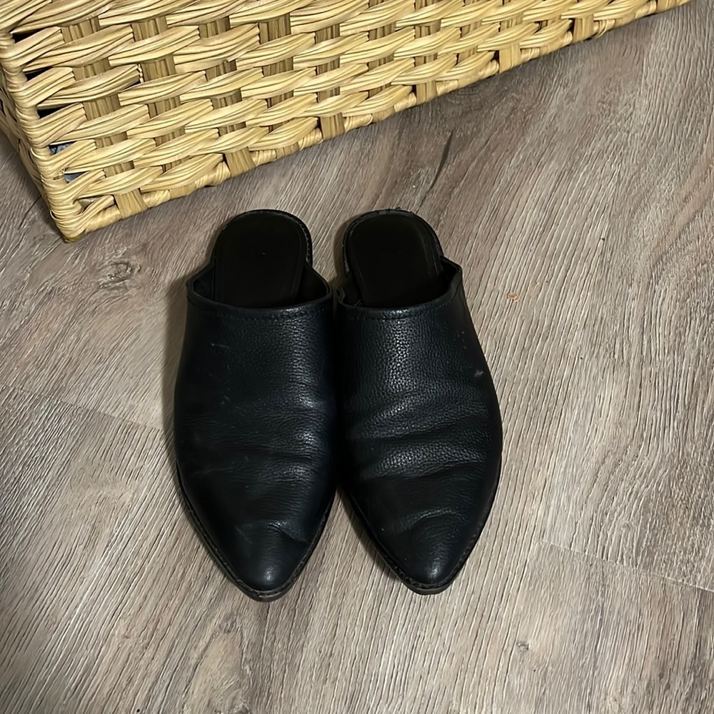 Black slides